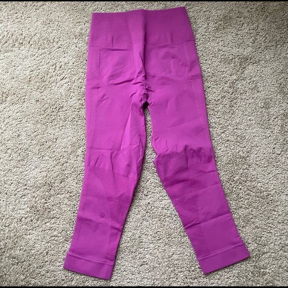 Lululemon leggings size 6 - Picture 3 of 4